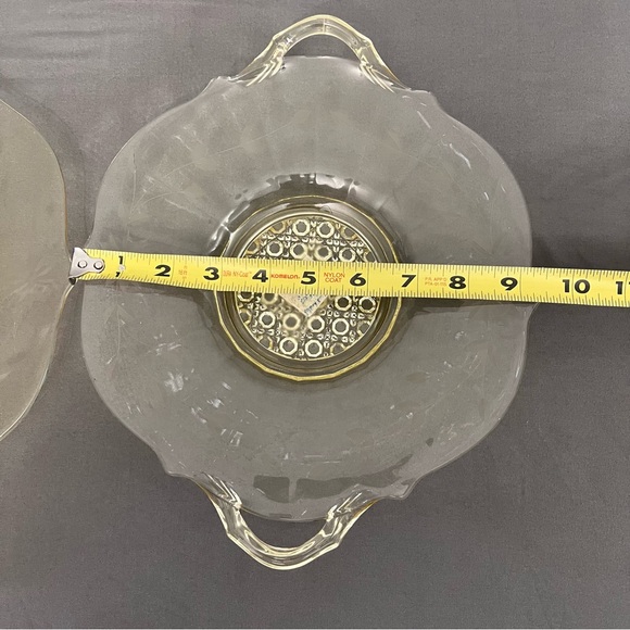 Set Of 2 1930’s Lancaster Glass Yellow Depression Glass Serving Trays - Picture 11 of 12